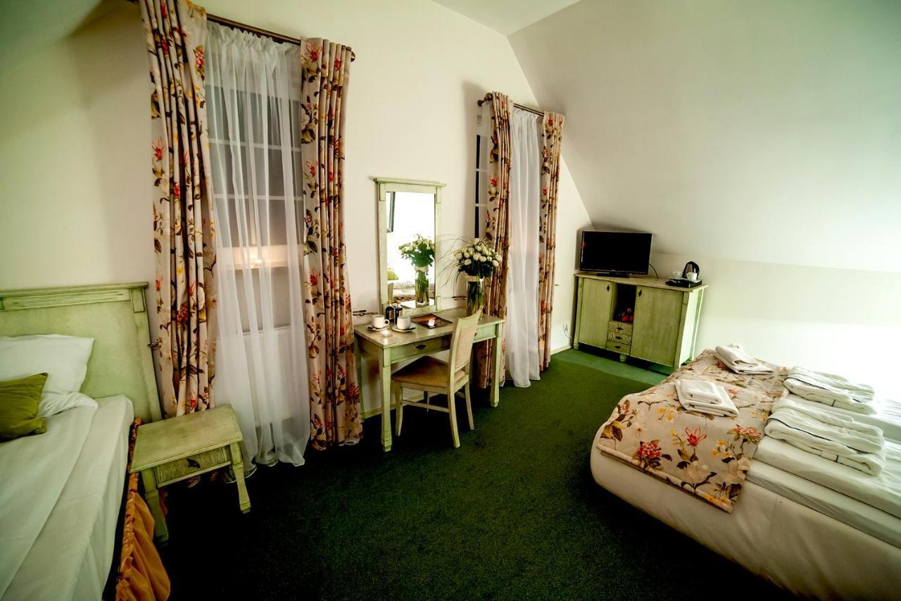 Osada Dankow Otel Miłomłyn Dış mekan fotoğraf